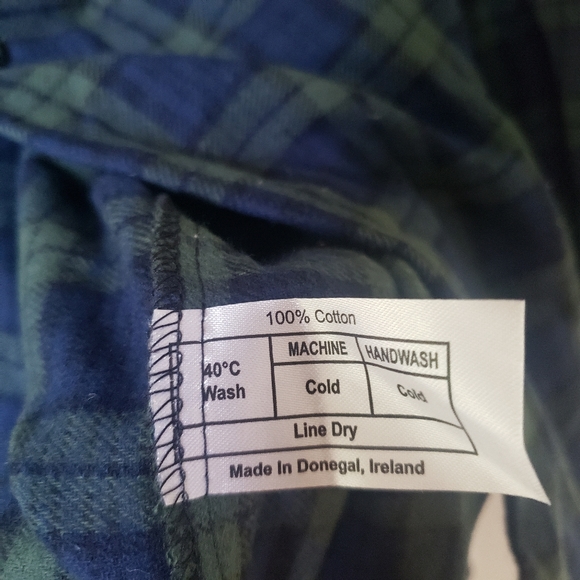 Magee's of Donegal Irish Flannel Nightshirt - Picture 8 of 8